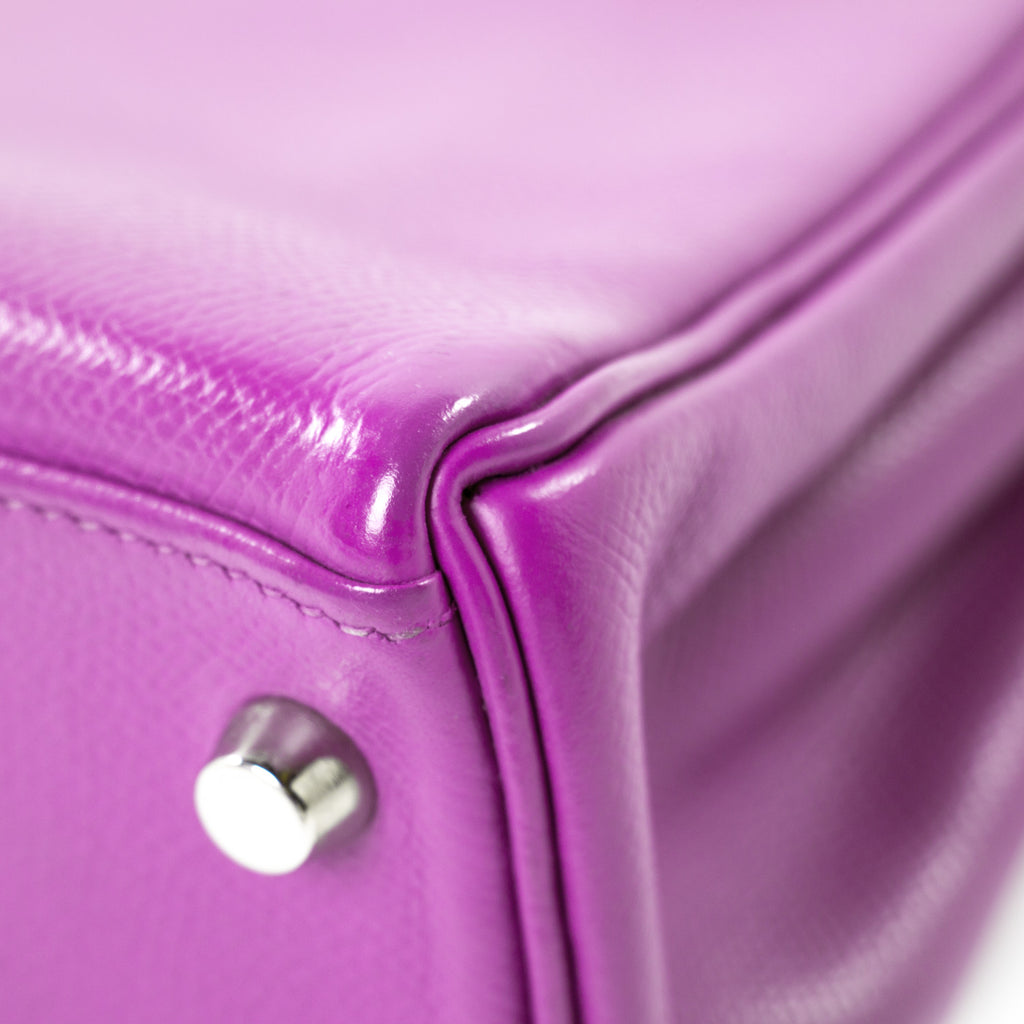 Hermès Kelly 25 Retourne Violet Courchevel Bags Hermès - Shop authentic new pre-owned designer brands online at Re-Vogue