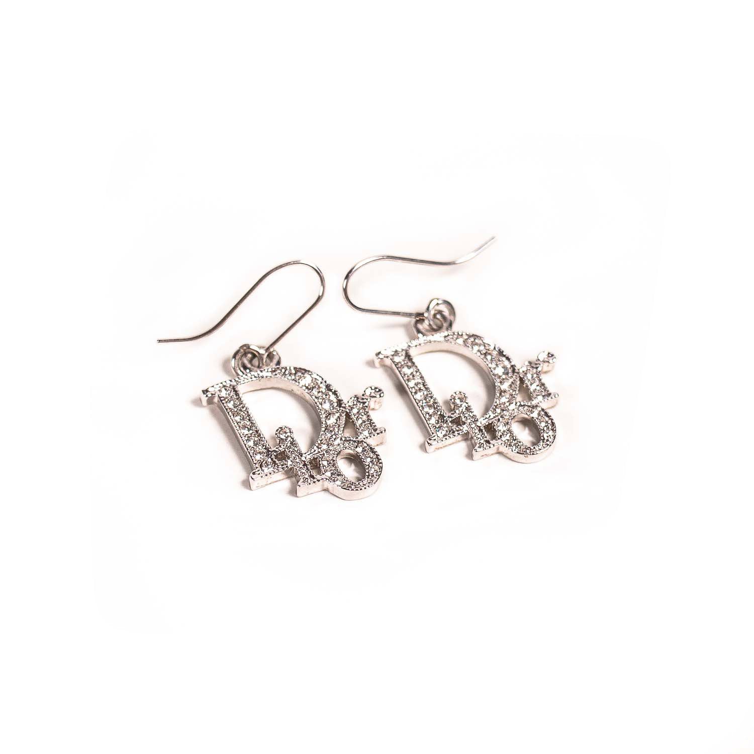 Dior logo drop earrings best sale