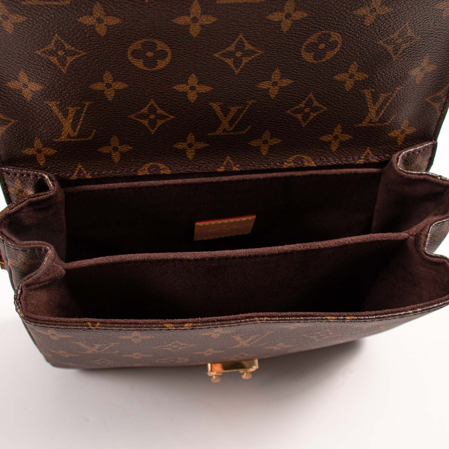 Shop authentic Louis Vuitton Monogram Pochette Metis at revogue for ...