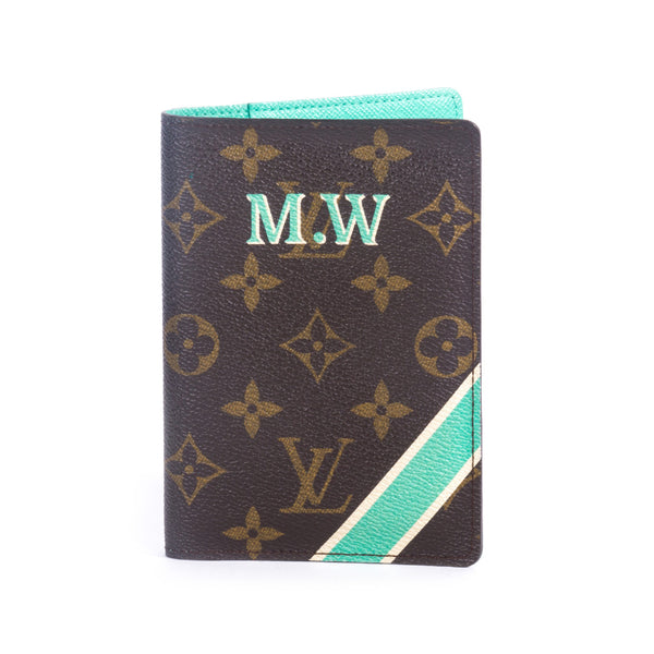 Louis Vuitton Monogram Passport Holder – DAC